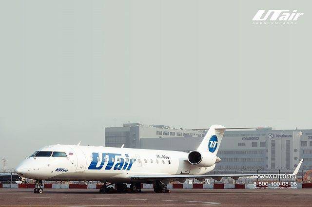 Самолет авиакомпании Utair совершил вынужденную посадку в Екатеринбурге