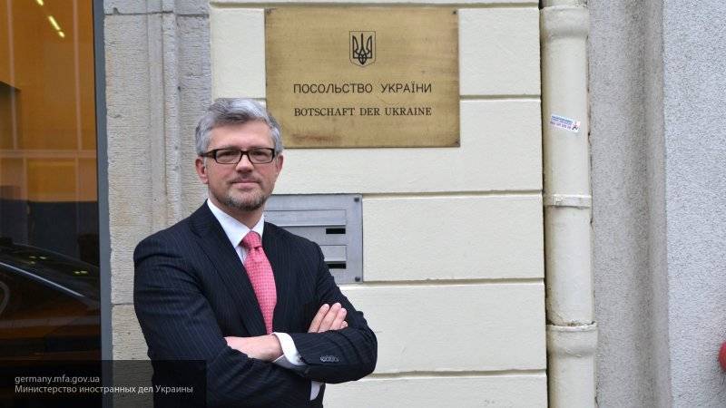 Германия подорвала доверие Киева из-за возвращения РФ в ПАСЕ, заявил Мельник