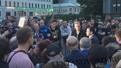 Оппозиция и московские власти продолжают игру в «нанайских мальчиков»