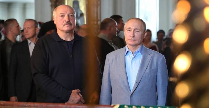 Lukashenko Calls On Putin To Resolve All Issues Ahead Of 20th Union State Anniversary