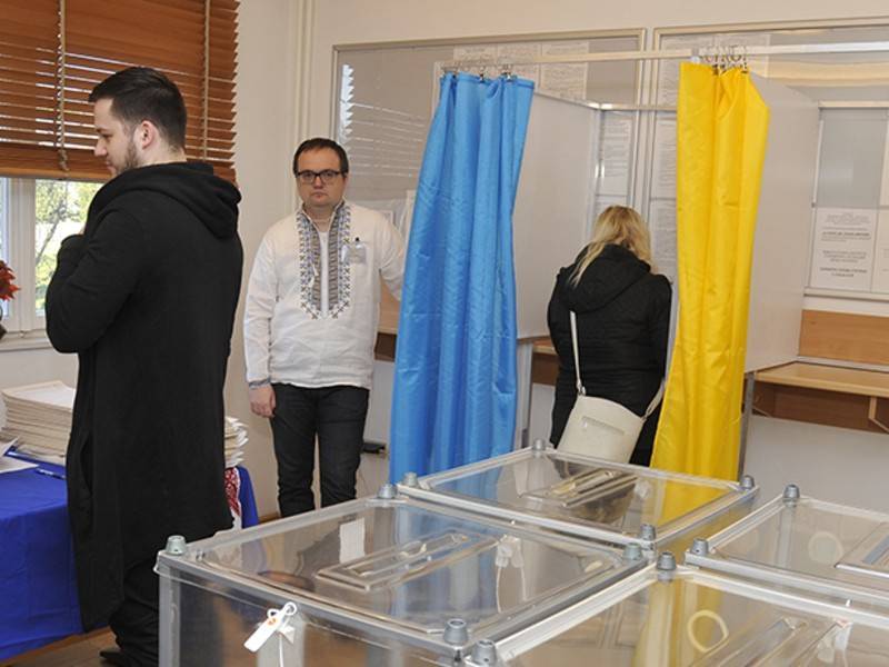 Первая попытка фальсификации пресечена на украинских выборах