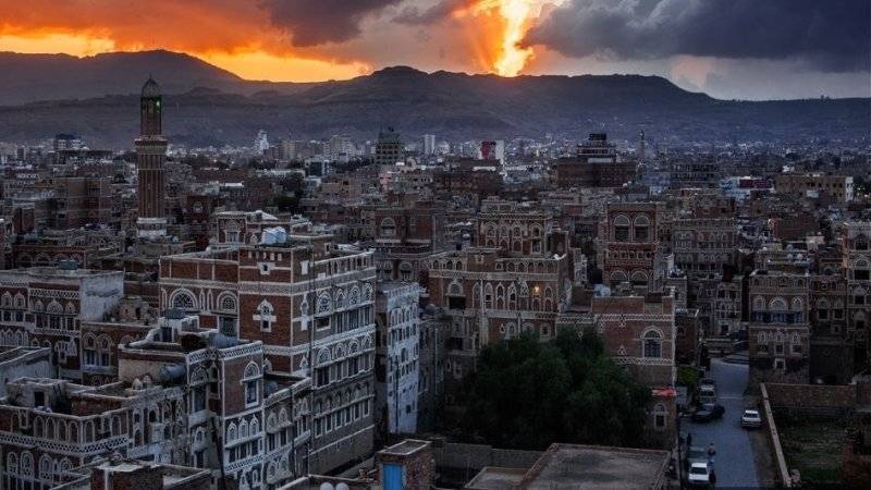 Коалиция во главе с Саудовской Аравией провела операцию против хуситов в Йемене