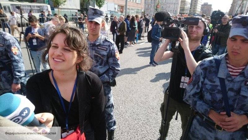 План оппозиции спровоцировать полицию на митинге в Москве провалился