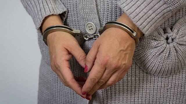 Иностранная сиделка арестована по жалобе об издевательствах над 89-летней израильтянкой