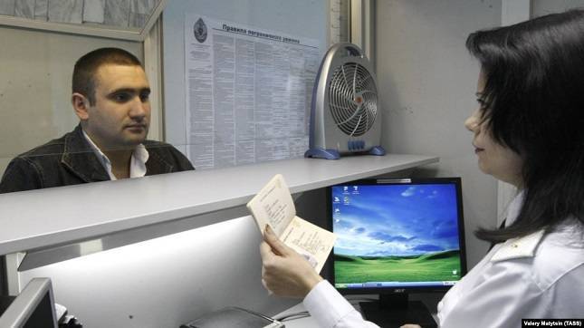 За полгода российское гражданство получили 10 тыс граждан Таджикистана