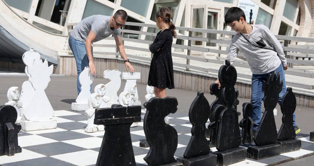 Международный день шахмат проходит на ВДНХ