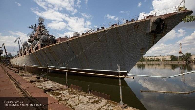 Причины плачевного состояния крейсера "Украина" раскрыли в России