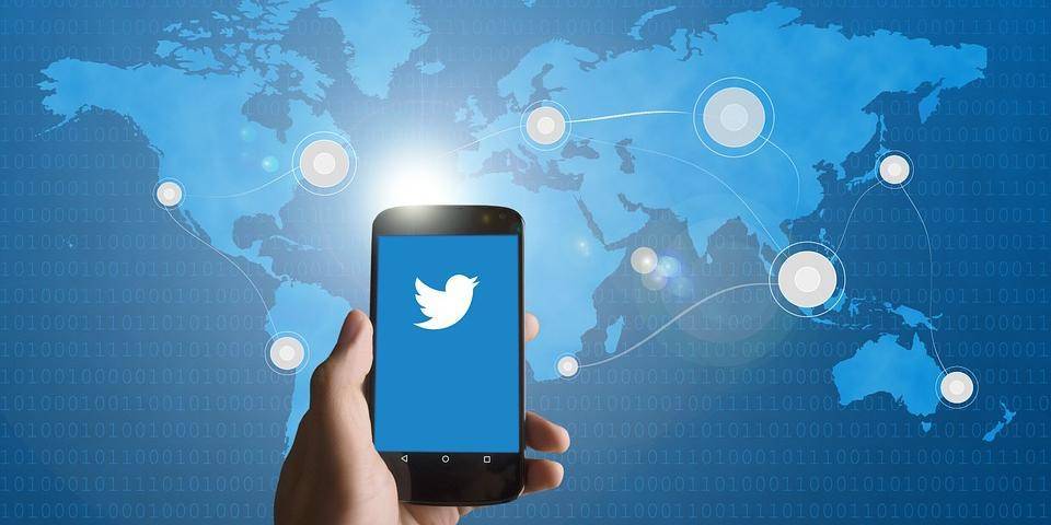 Twitter заблокировал аккаунты иранских информагентств