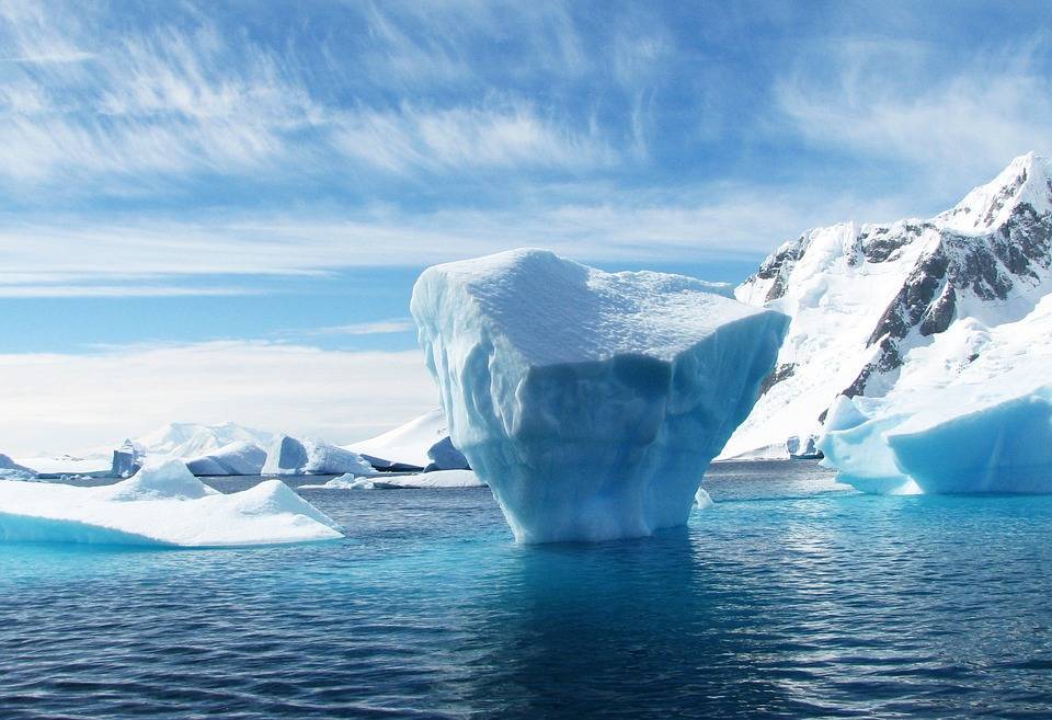 Гигантский ледяной щит западной Антарктиды находится на грани коллапса