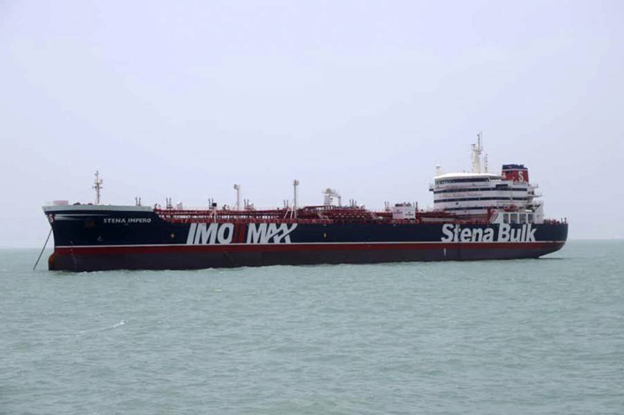Британия заподозрила Россию в причастности к захвату танкера Ираном