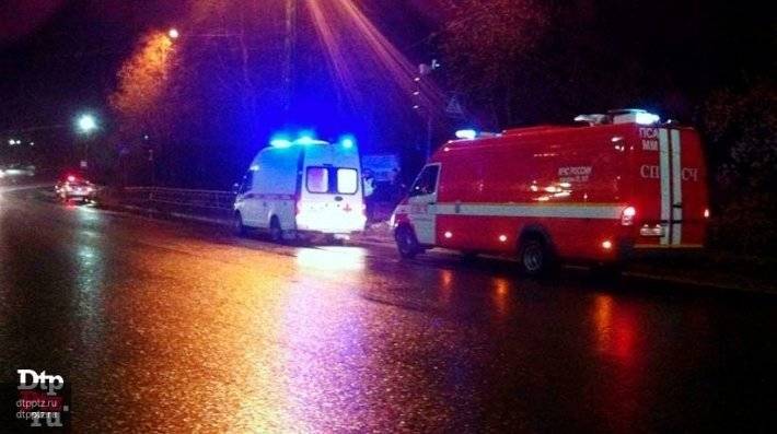 Водитель и двое пассажиров погибли в ДТП на подъезде к Крымскому мосту
