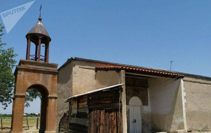"Пусть не пытаются ссорить нас с армянами": в ассирийском селе Димитров встал вопрос храма