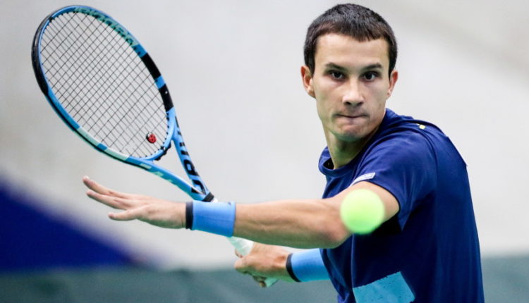 Теннисист Донской победил на турнире серии Challenger в Нур-Султане