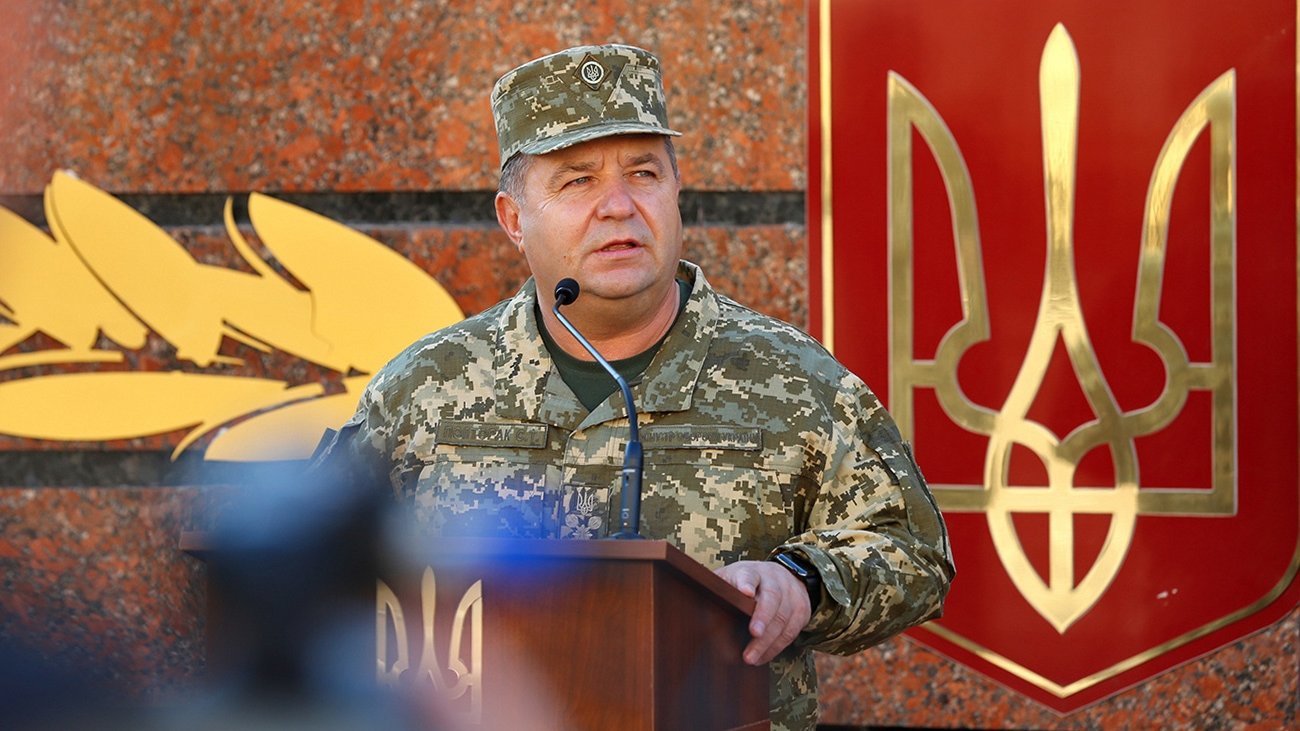 Глава Минобороны Украины прокомментировал инцидент на встрече с Зеленским