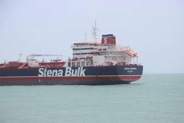 В Иране заявили о безопасности экипажа задержанного британского танкера