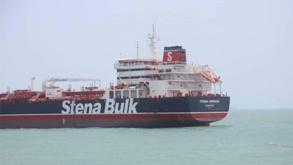 Посольство в Иране сообщило, что жизни россиян на задержанном танкере ничто не угрожает