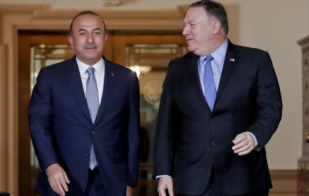Главы внешнеполитических ведомств Турции и США обсудили ситуацию с С-400 и F-35