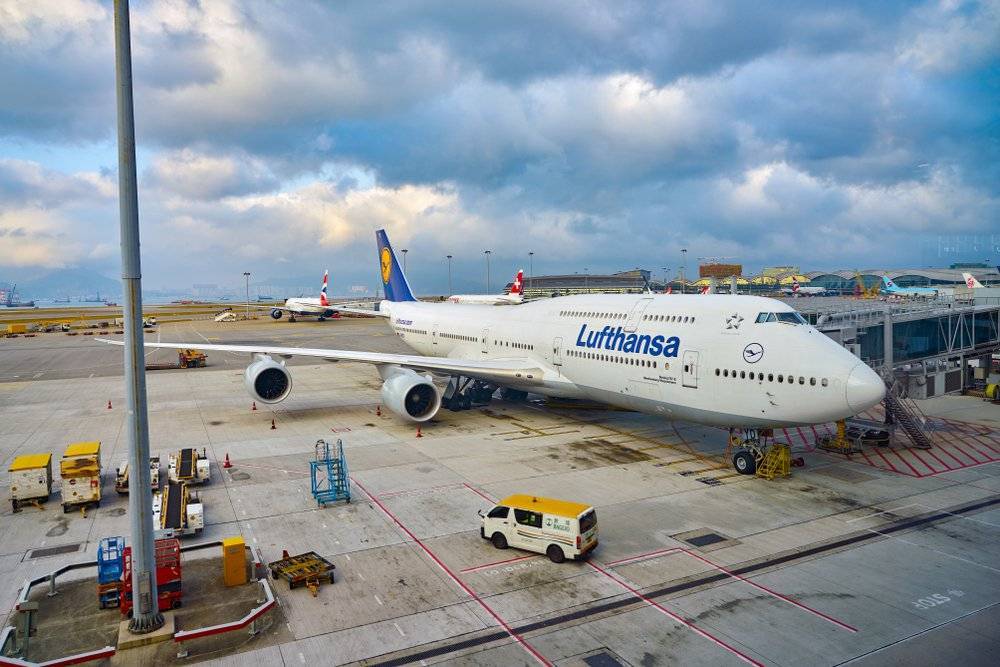 Иностранец заминировал немецки самолет из-за чувств к стюардессе