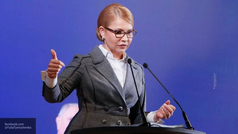 Тимошенко проголосовала на выборах в Раду Украины