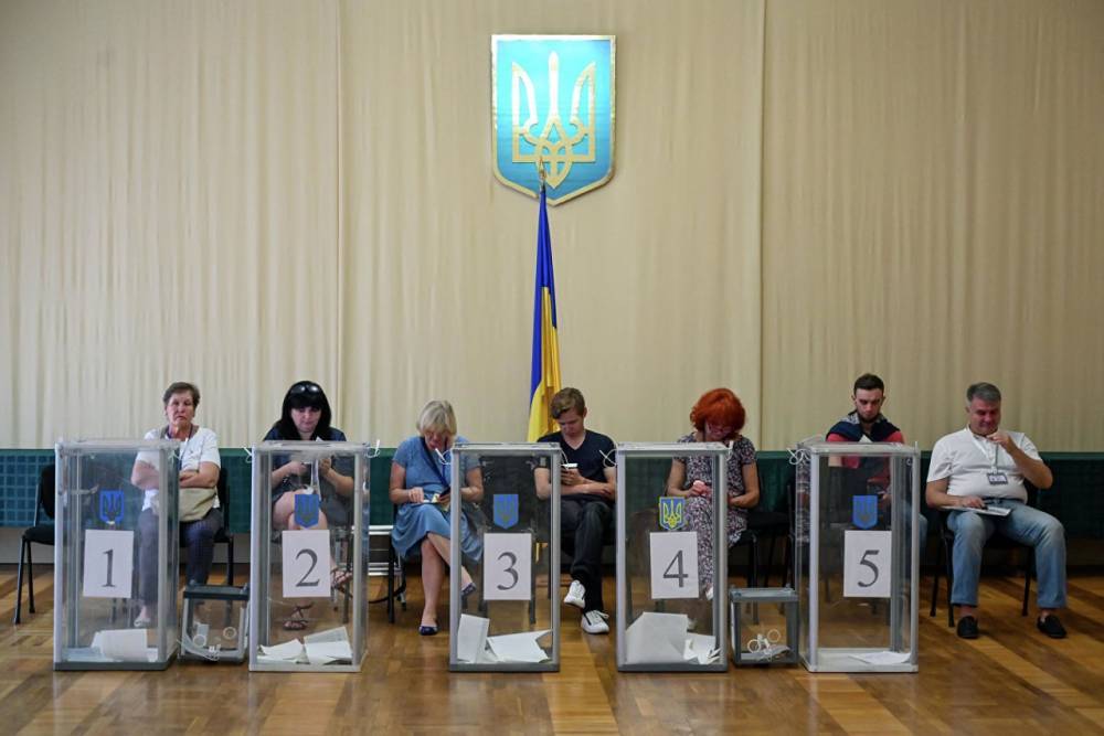 Украинская полиция получила зафиксировала более 1200 сообщений о нарушениях в ходе выборов | Новороссия