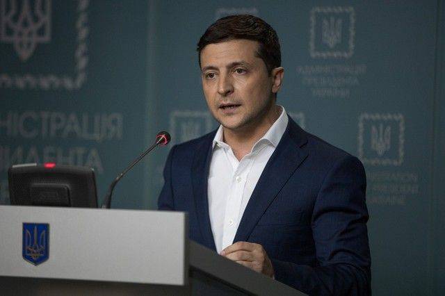 Партия Зеленского набирает 41,52% после обработки 10,29% протоколов