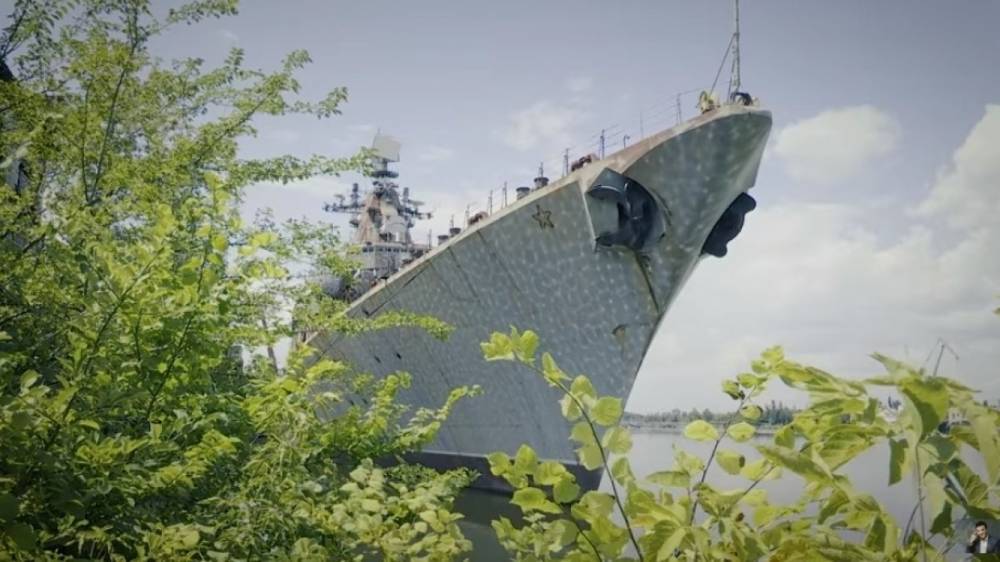 Пользователи Сети высмеяли состояние крейсера «Украина»
