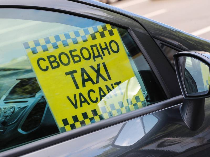 Гость Москвы «заплатил» за поездку в такси 55 тысяч рублей