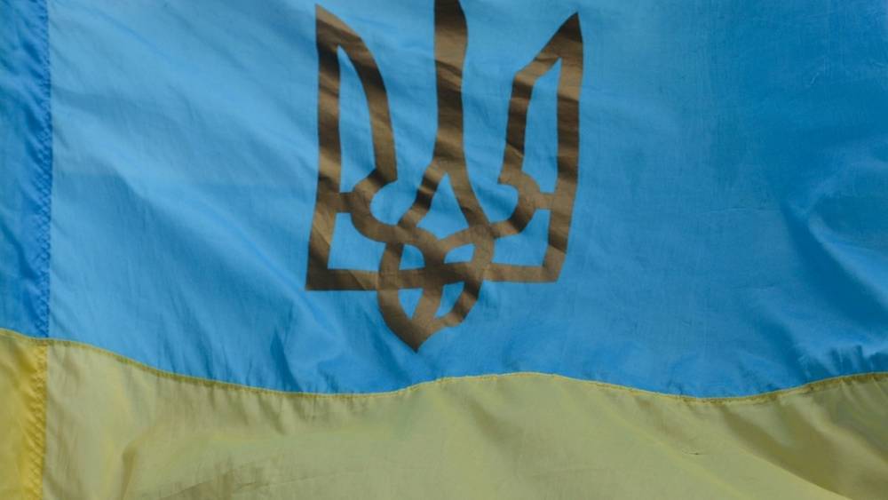 Украина хочет остановить выдачу паспортов России в Донбассе с помощью санкций
