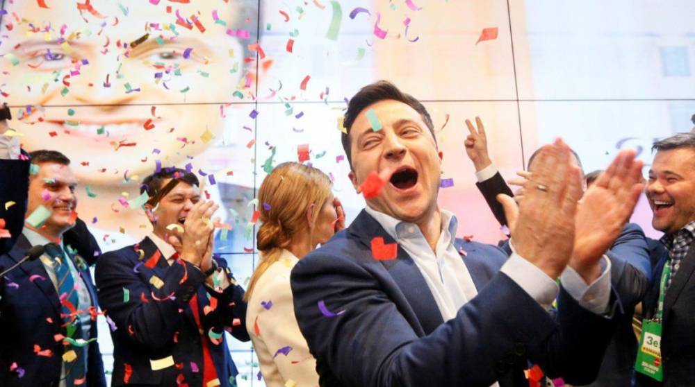 Премьер Молдовы поздравила Зеленского с победой его партии на выборах