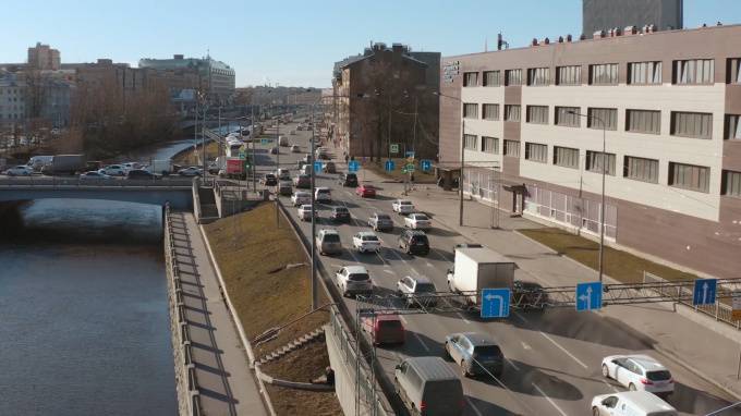 Украина перенесла запрет на ввоз автомобилей Lada на 2020 год