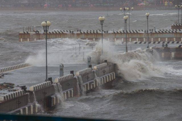 Штормовое предупреждение объявлено в Приморье из-за тайфуна «Данас»