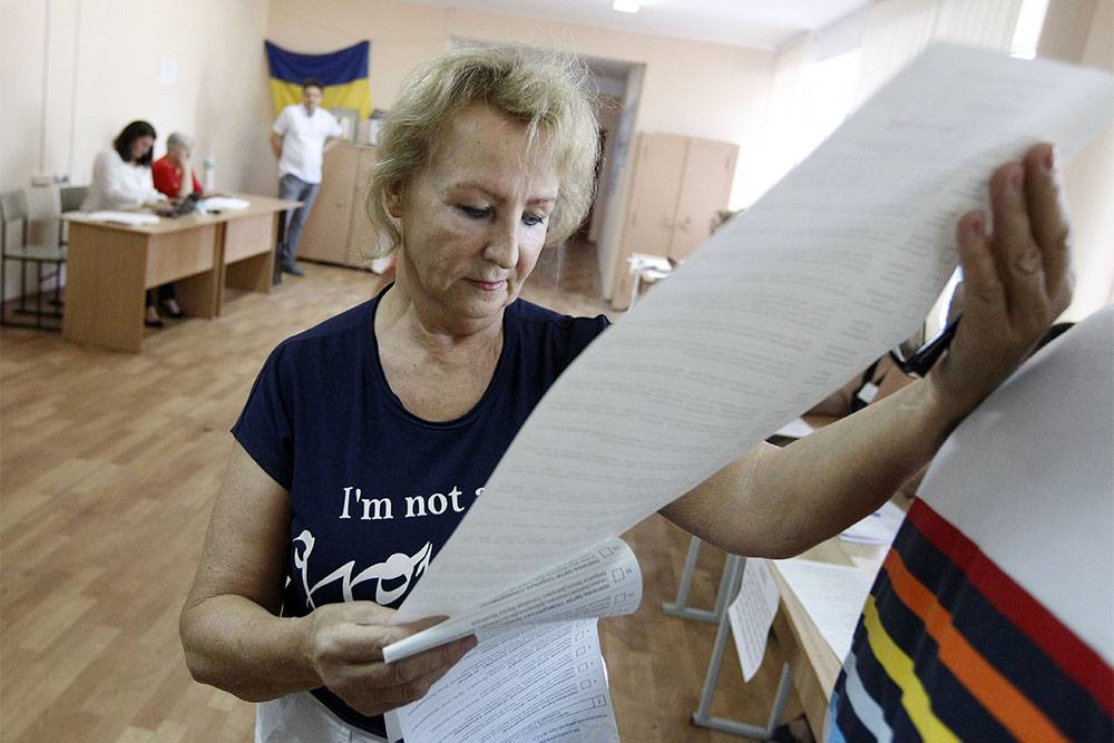 Экзитполы: на выборах в Раду партия Зеленского получила почти 45%