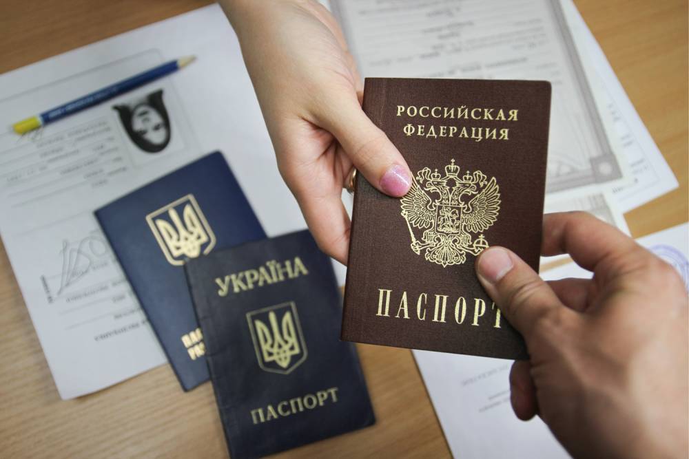 Киев введет санкции против жителей Донбасса, получивших российские паспорта | Новороссия