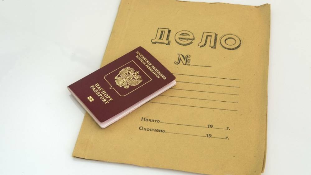 Американскими методами? Киев ищет способ остановить выдачу паспортов России Донбассу