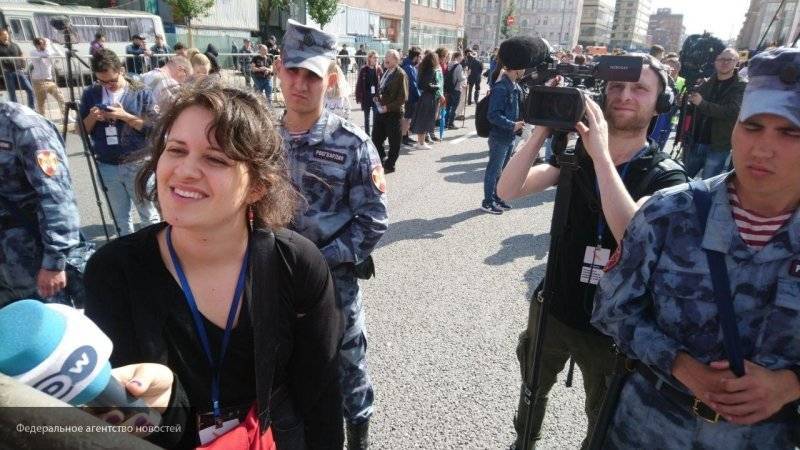 Митинг "За допуск на выборы" собрал ненавидящую Россию секту