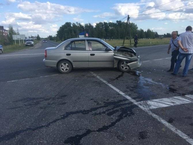 По вине автоледи в ДТП в Ухоловском районе пострадали двое детей