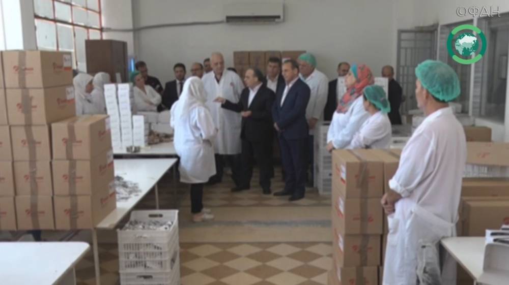 Премьер Сирии восстанавливает фармацевтическую промышленность в Восточной Гуте