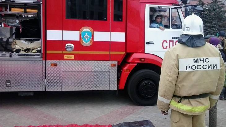 Во время пожара в доме престарелых в Брянской области погиб человек