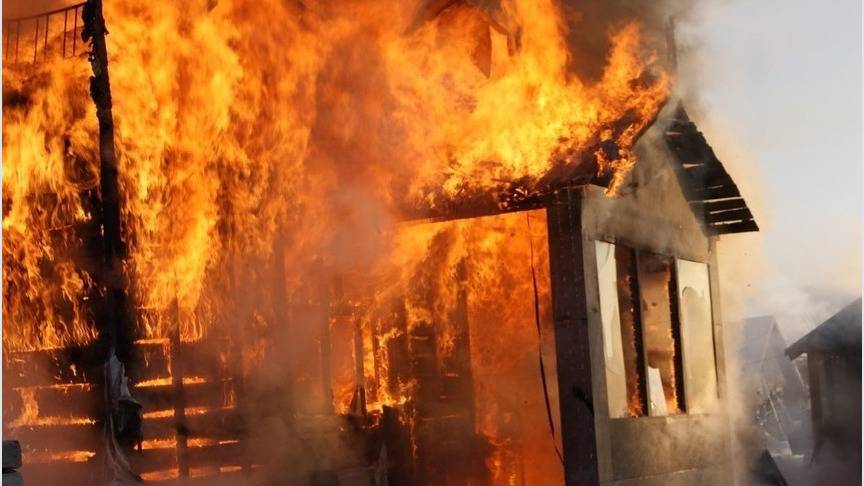 В Малмыжском районе при пожаре в жилом доме погиб мужчина