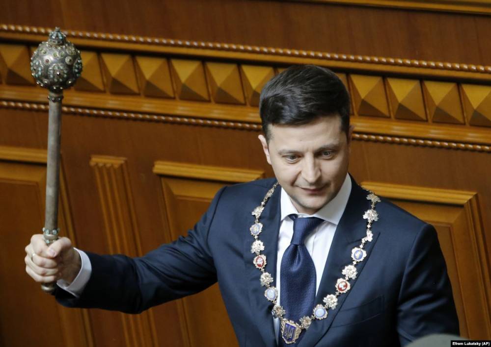 Партия Зеленского имеет шанс сформировать правительство Украины без коалиции