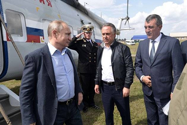 Путин пообещал помощь от властей бизнесу в зоне паводка в Приангарье