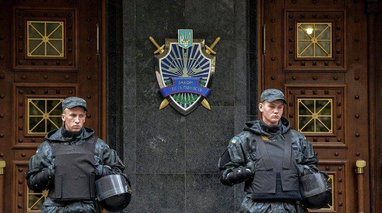 Генеральная прокуратура Украины ведёт обыски в Кабмине, ГПСУ и налоговой