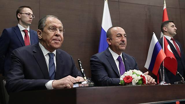 Чавушоглу и Лавров обсудили ситуацию в Сирии. РЕН ТВ