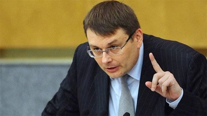Депутат Федоров требует наказывать оппозиционеров за нарушение законодательства РФ