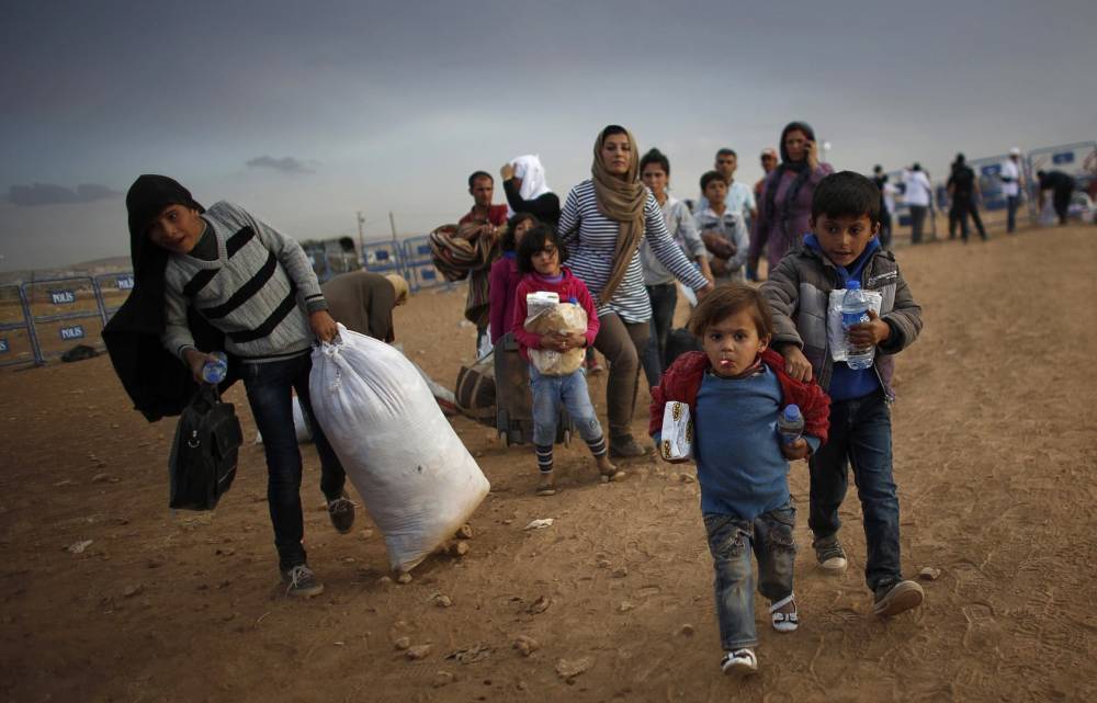 Минобороны РФ: больше 1,5 тысячи беженцев вернулись в Сирию 22 июля