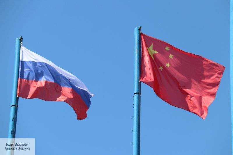 Кабмин РФ заявил о намерении провести переговоры с Китаем по военному сотрудничеству