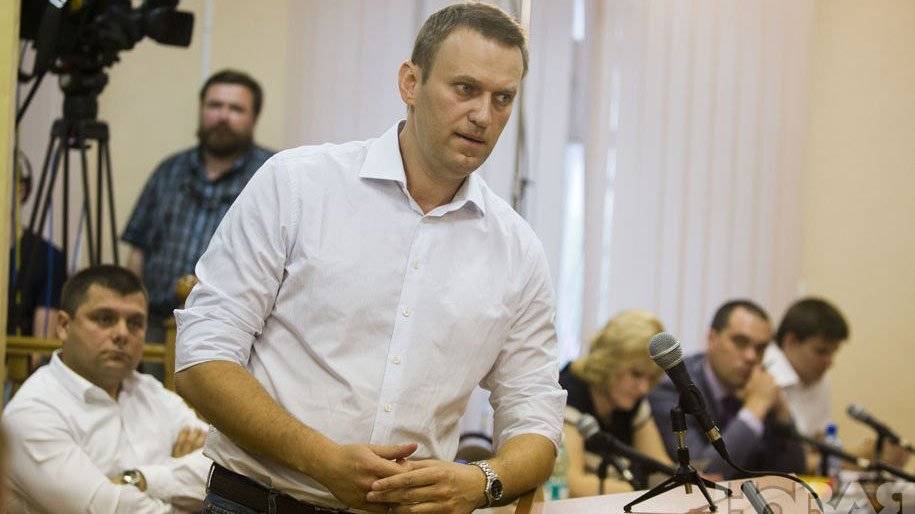 Оппозиция наплевала на закон при оформлении штаба Навального