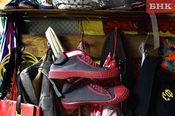 В Сысольском районе нашли похитителей денег из тайника в мужском ботинке
