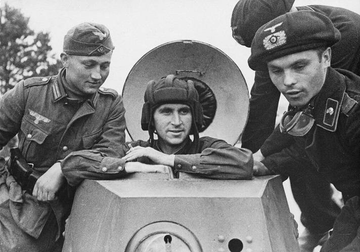 Зачем в СССР перед войной открыли школу для немецких танкистов | Русская семерка