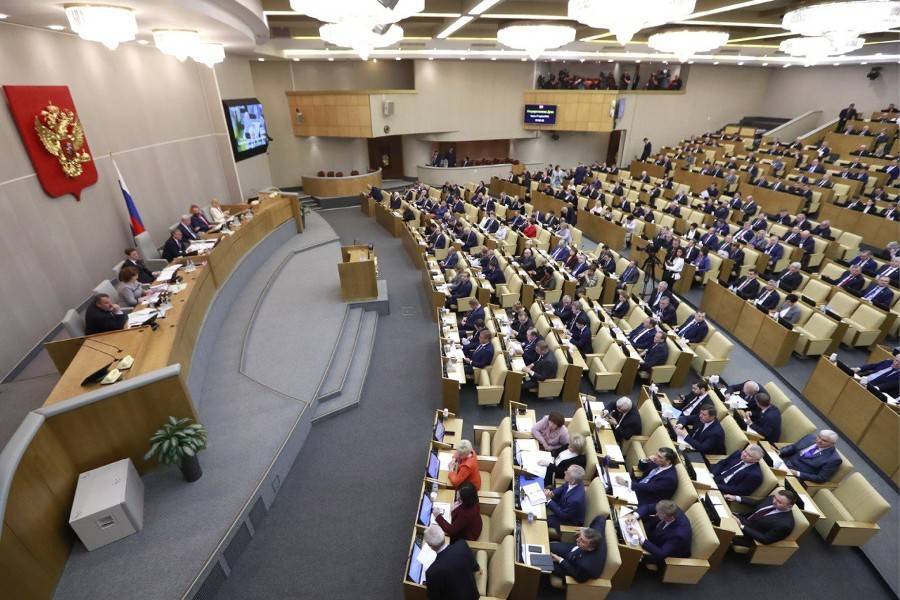 В Госдуме оценили заявление Киева по выдаче паспортов РФ в Донбассе